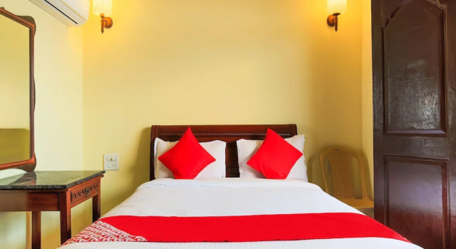 OYO 22410 Mandovi Riverfront Hotel By Ben Hospitalities, Забронировать Отель Альто-де-Порворим Северный Гоа