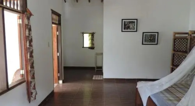 Riverside Guesthouse, Book Hotel Hoteller i Bukit Lawang med parkering, Parkering
