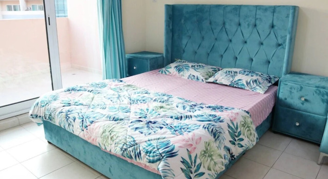 Lovely Family Friendly Furnished Studio With Balcony and Pool, Забронировать Апартаменты/квартира Апартаменты Дискавери-Гарденс, Апартаменты/квартира