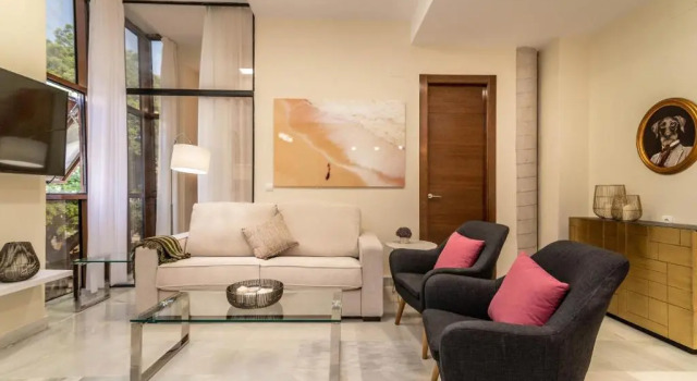 Soho Apartment Principal Avenue, Забронировать Апартаменты/квартира Малага - центр Малага, рядом с Музей Кармен Тиссен