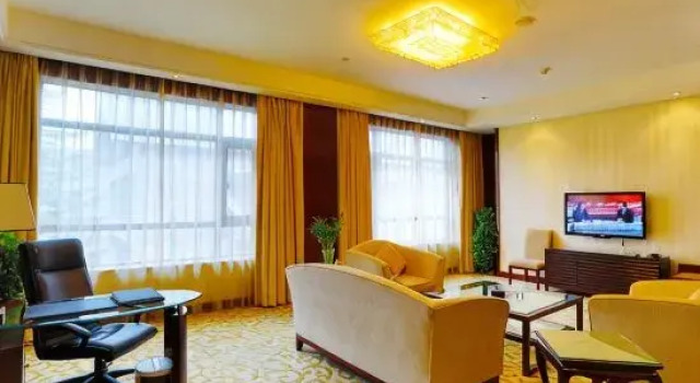 Люкс Deluxe Xiangfu Manor Hotel