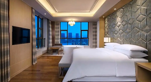 Suite Four Points by Sheraton Hefei, Baohe