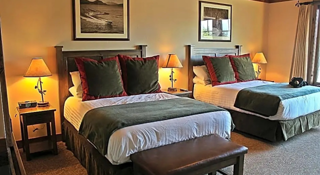 Четырёхместный номер Classic Lodge at Whitefish Lake