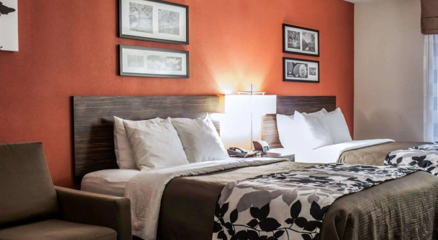 Четырёхместный люкс Sleep Inn & Suites Fort Campbell
