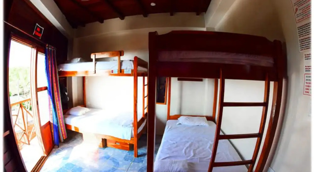Esperanto Hostel, Book Hostel / Vandrerhjem Billige hoteller i Santa Elena Province