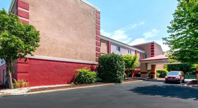 Coratel Suites, Prenota Hotel Hotel a Kansas con parcheggio, Parcheggio