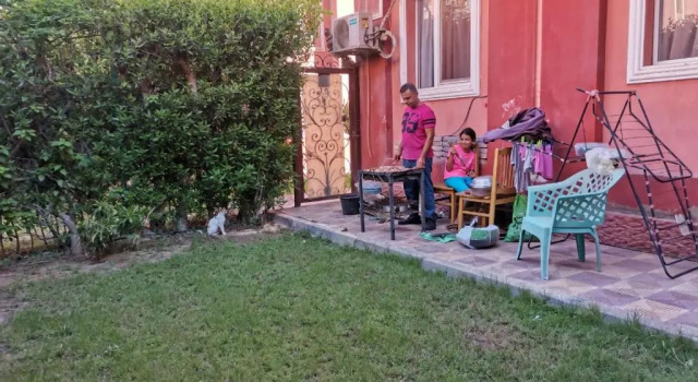 Апартаменты Cozy apartment with a private garden in Giza