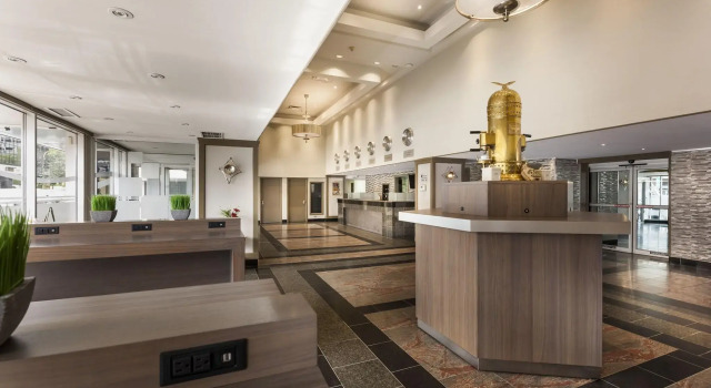 Hotel Espresso Montreal Downtown, Rezerwuj Hotel Hotele w Montreal z parkingiem, w pobliżu Griffintown, Parking