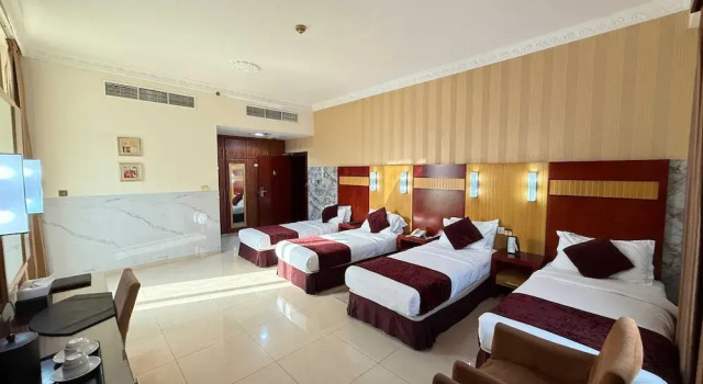 Четырёхместный номер Standard Phoenix Retreat Deira By Dancenter
