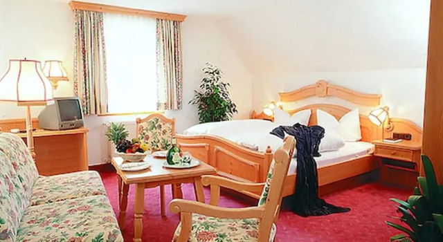Одноместный номер Standard Hotel - Gasthof Spessarttor & Hotel Bergwiesen -hier auf Wunsch Zimmer mit Balkon