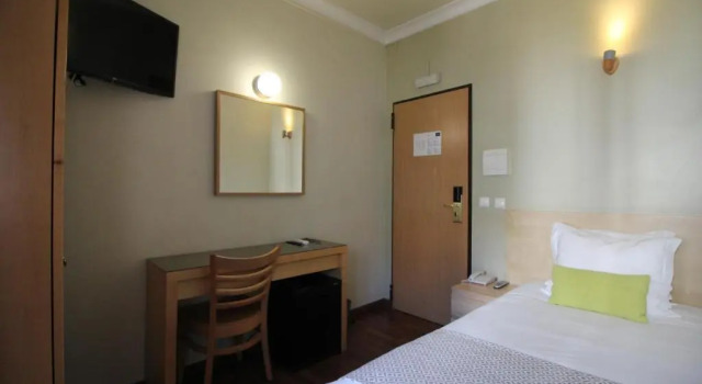 Одноместный номер Standard Imperador Hotel