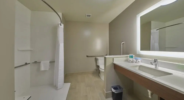 Двухместный люкс Holiday Inn Express & Suites - Hermiston Downtown by IHG