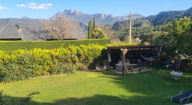 Yoar, Buchen Sie Hotel San Lorenzo de Morunys Lleida