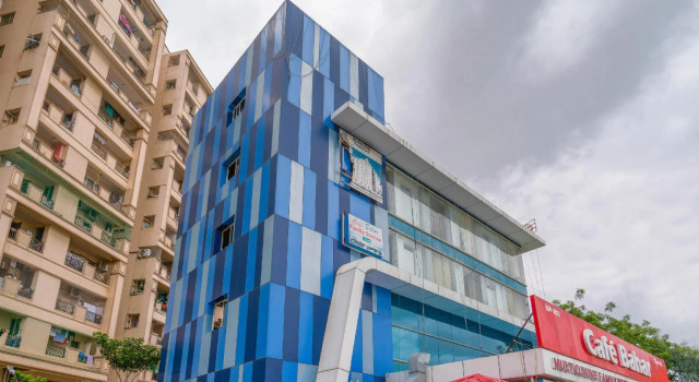 OYO 28124 Alekhya Residency Cafe Bahar, Rezerwuj Hotel Surūrnagar 