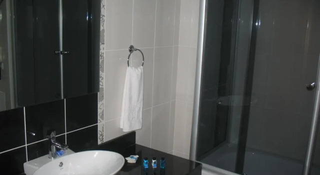 Трёхместный номер Standard Shilla Hotel