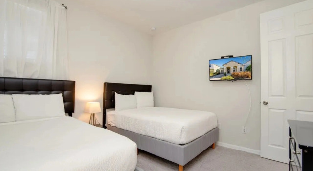 Коттедж Pool Villa W/free Resort Access! Great Reviews!