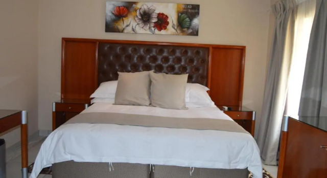 Семейный номер Standard Airport Gardens Boutique Hotel