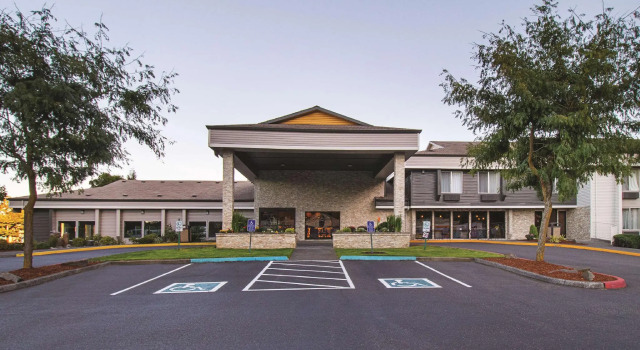 Двухместный номер Mobility Accessible Standard La Quinta by Wyndham Portland NW