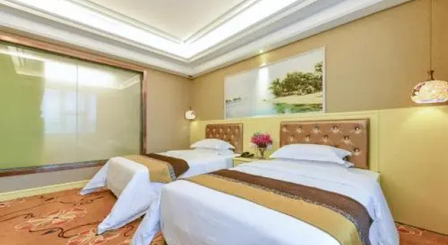 Yeste Hotel (Nanning Wuyi Road Vehicle Management Office), Rezerwuj Hotel Hotele w Nanning z parkingiem, Parking