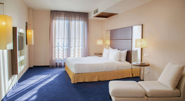Люкс Metropolitan Hotel Sofia, a member of Radisson Individuals