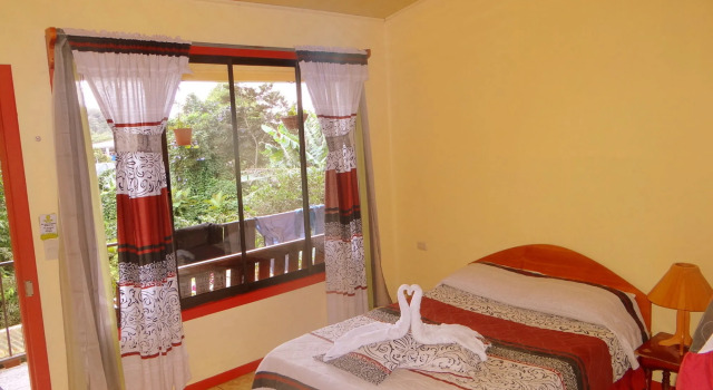 Cabinas El Pueblo - Hostel