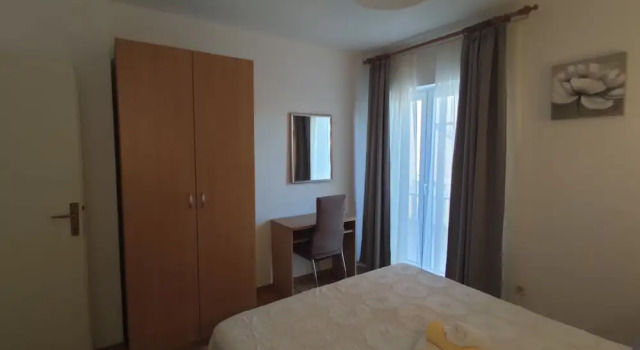 Beach Apartments with Pool, Rezerwuj Apartament Hotele w Split-Dalmatia County z parkingiem, Parking