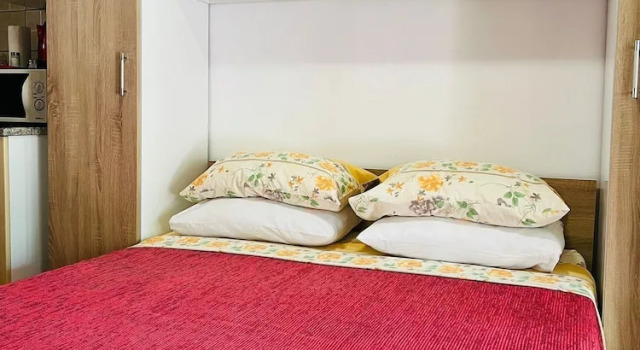 Студия Apartments Maja