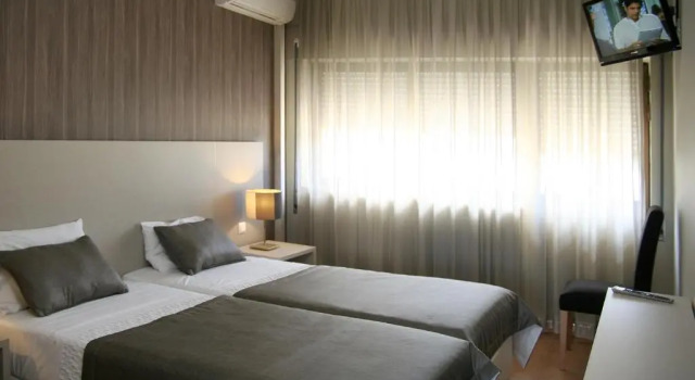 Трёхместный номер Standard Hotel Douro Inn