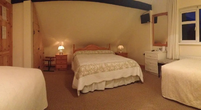 Briar Lodge, Book Hotel Bunratty Clare