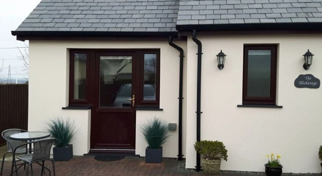 The Blickerage Apartment, Book Lejlighed Hundleton Glamorgan