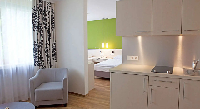 Полулюкс Hotel Schwanen Stuttgart Airport/Messe