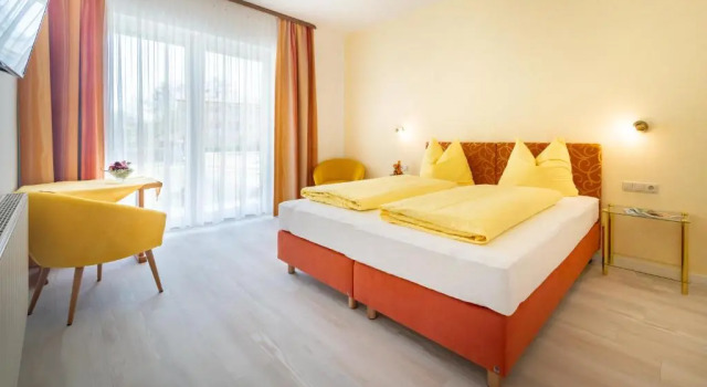 Pension Helios, Забронировать Отель Отели Фёлькермаркт 3 звезды, 3*