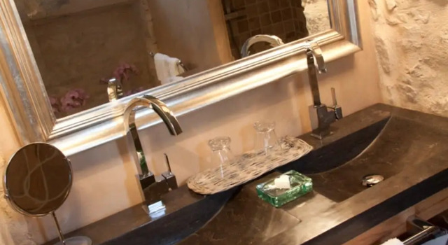 Номер Deluxe Maison d'hôtes La Cour des Lauriers