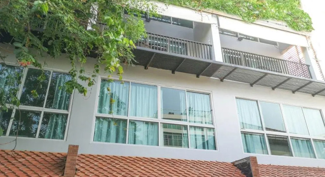 Tamnak Villa