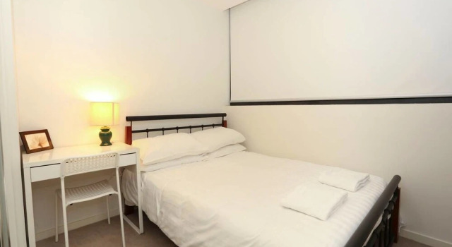 2 Bedrooms 2 Bathrooms Opposite Melbourne Central, Забронировать Отель Отели Мельбурна с бассейном, рядом с Scots Church, Бассейн