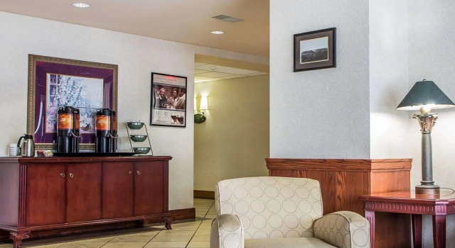 The Highlander Hotel Iowa City, an Ascend Collection Hotel