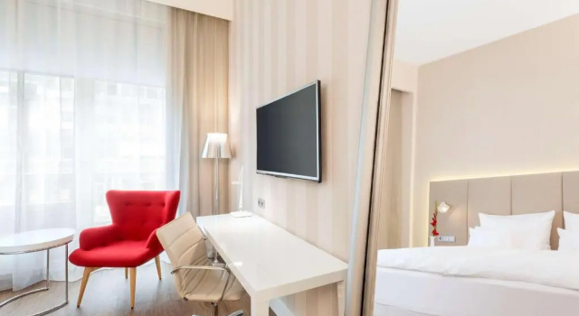 Двухместный номер Superior NH Collection Berlin Mitte Friedrichstrasse