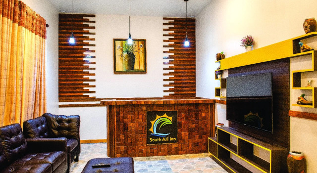South Ari Inn