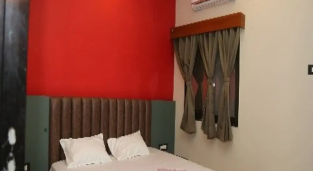 Номер Deluxe Purnima Hotel