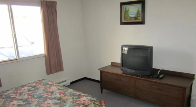 Brothers Inn Motel