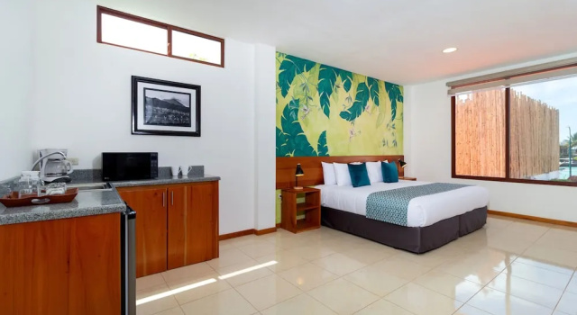 Трёхместный номер Superior Plaza Luna Suites