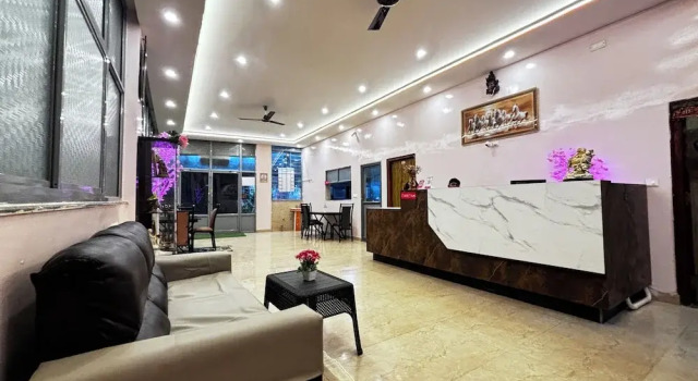 New Royal Ruby Hotel Ecity Phase 1, Rezerwuj Hotel Hotele w Bangalore z parkingiem, Parking