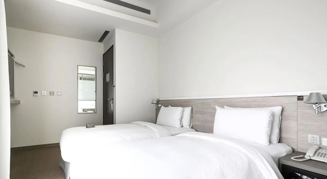 Двухместный номер Standard с видом на город CityInn Hotel Plus- Fuxing North Road Branch