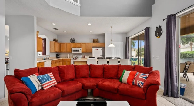 Emi_1700r Emerald Delight 7 Bedroom Home