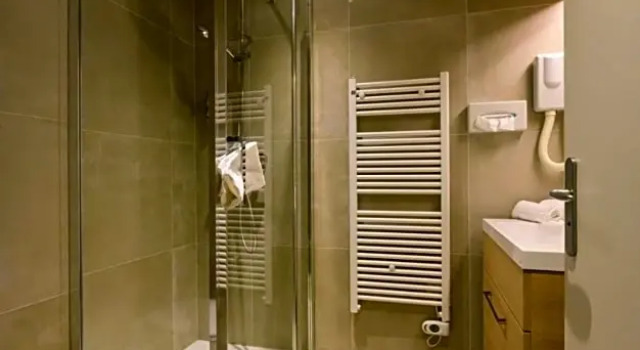 Трёхместный номер Standard Hôtel Aster Restaurant Aux Arcades