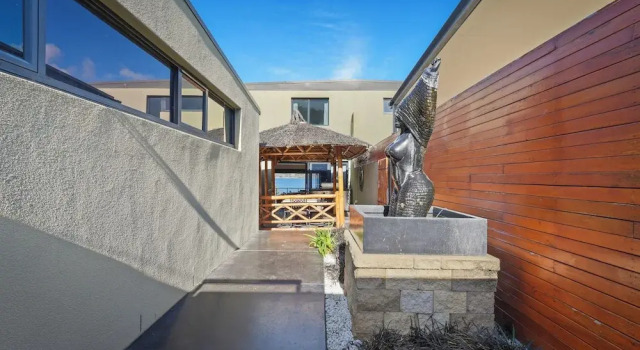Waterfront Home - Gorgeous Views - 2 Bed, Buchen Sie Ferienhaus Villen in Lindisfarne, Villa