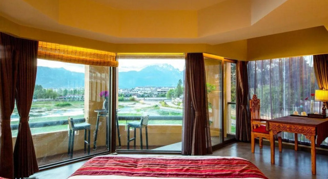 Vento Hotel and Resort, Prenota Resort Hotel a Lijiang con parcheggio, Parcheggio