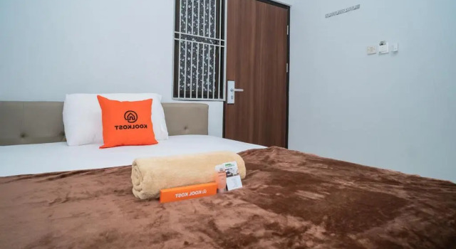 KoolKost near Pasar Baru, Book Hotel Sawah Besar Jakarta