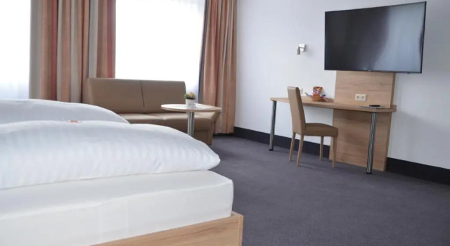 Полулюкс Hotel Hirt