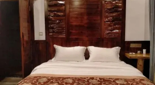 Unique Homestay with Ancient Title in Furong Town, Rezerwuj Hotel Xiangxi Hunan